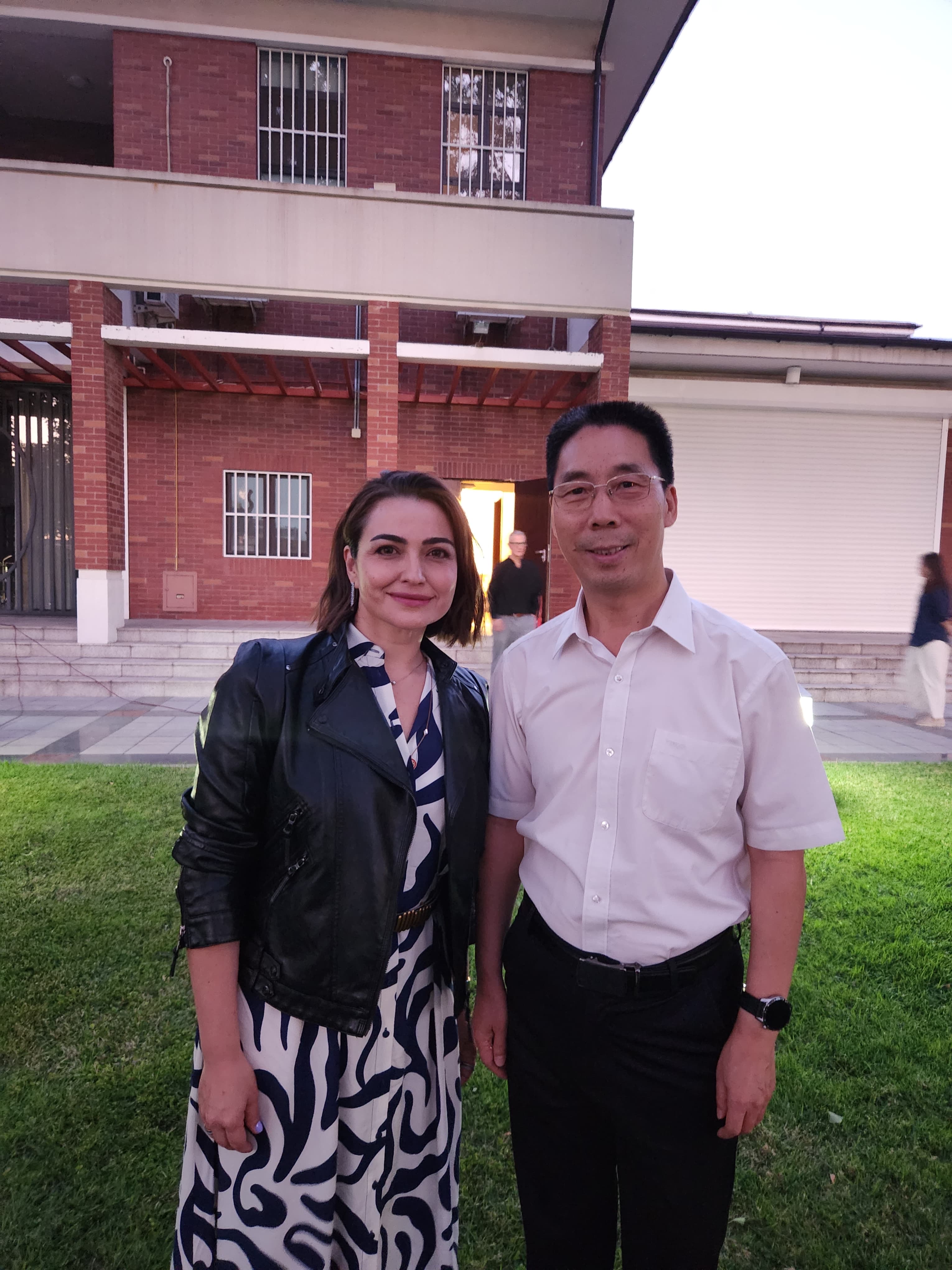 Con el Embajador de la República Popular China en Chile